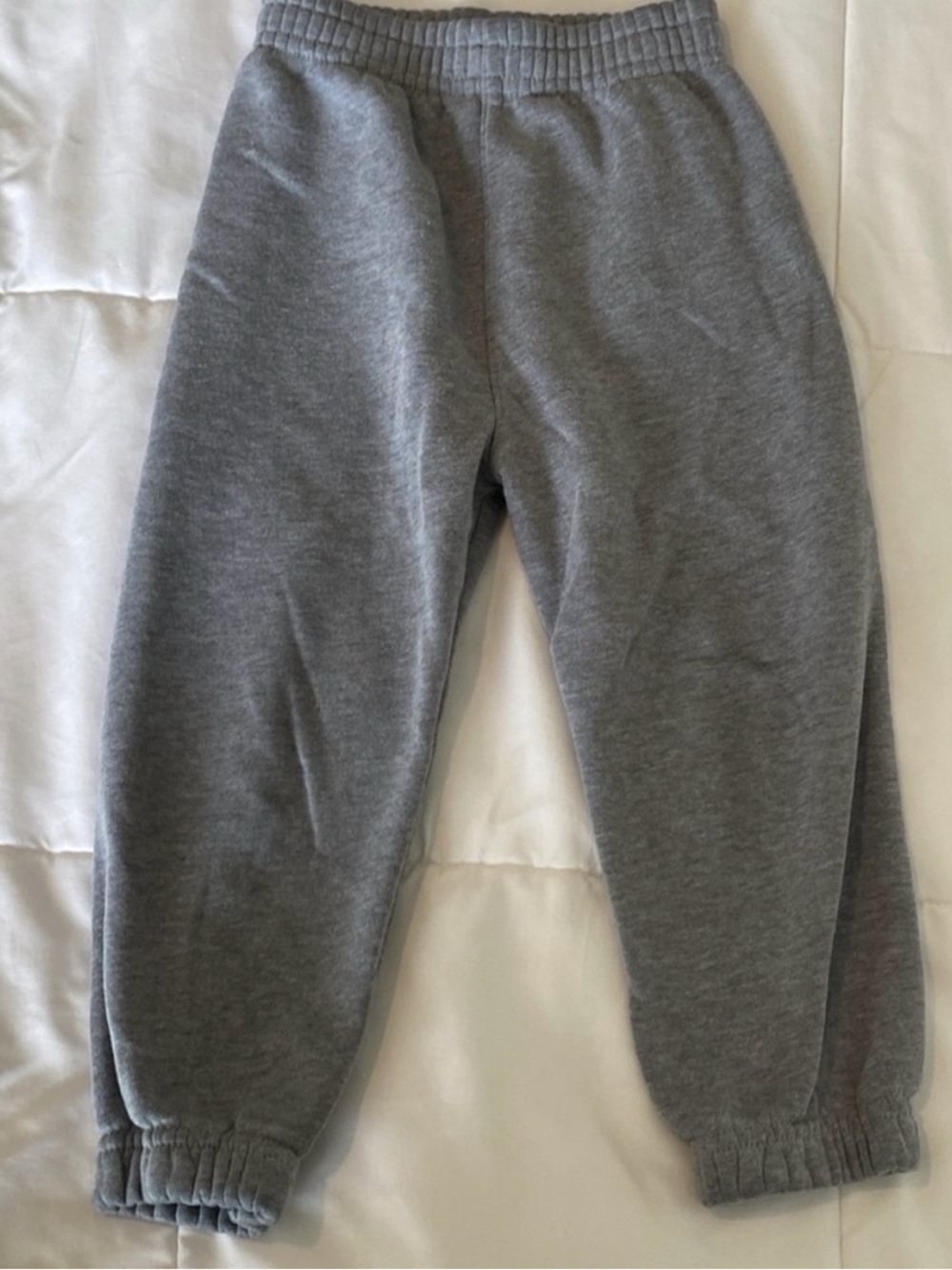 3t sweat pants. Gray.
